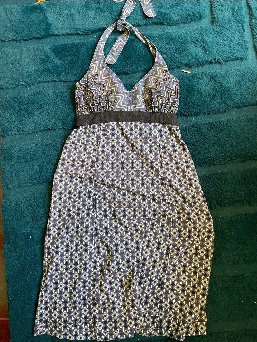 Athleta Dress in Black, White & Gray Geometric Print